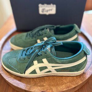 Onitsuka Tiger (Green) Mexico Delegation 66 brand NEW with box size US Women 8